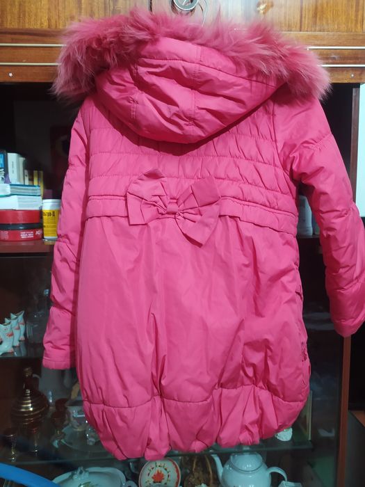 Продам шубку на девочку 128 рост