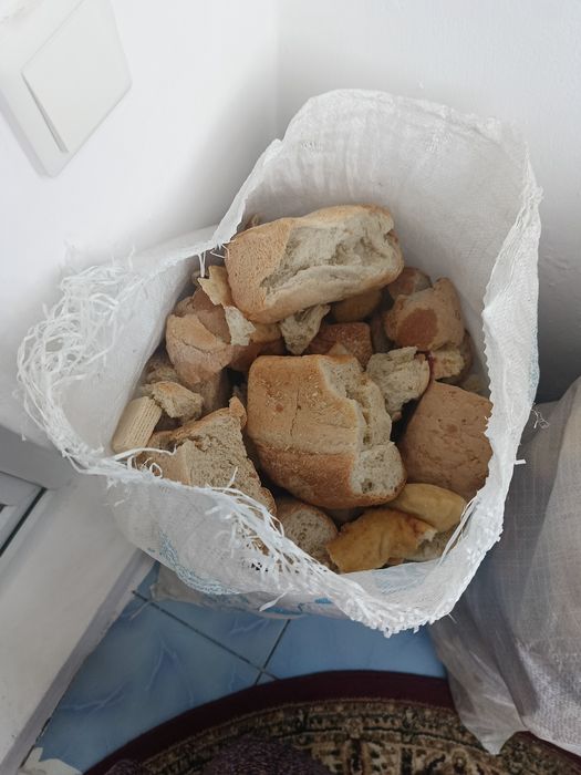 Таза малға арналған нан бар