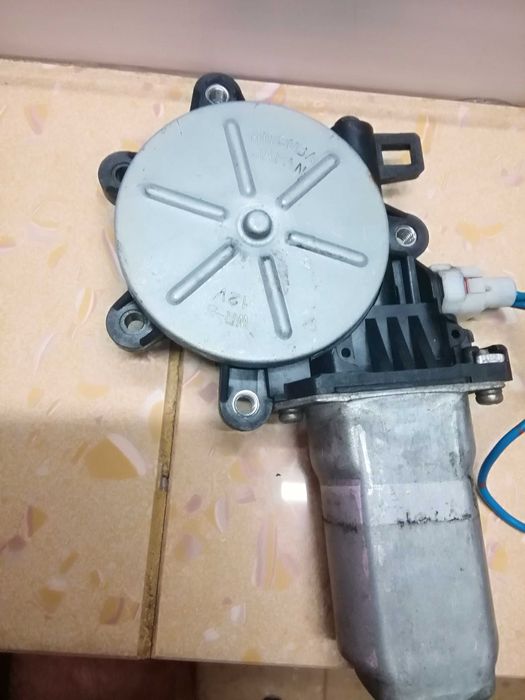 Преден ляв ел. стъклоподигач, Субару Импреза 2006/2007