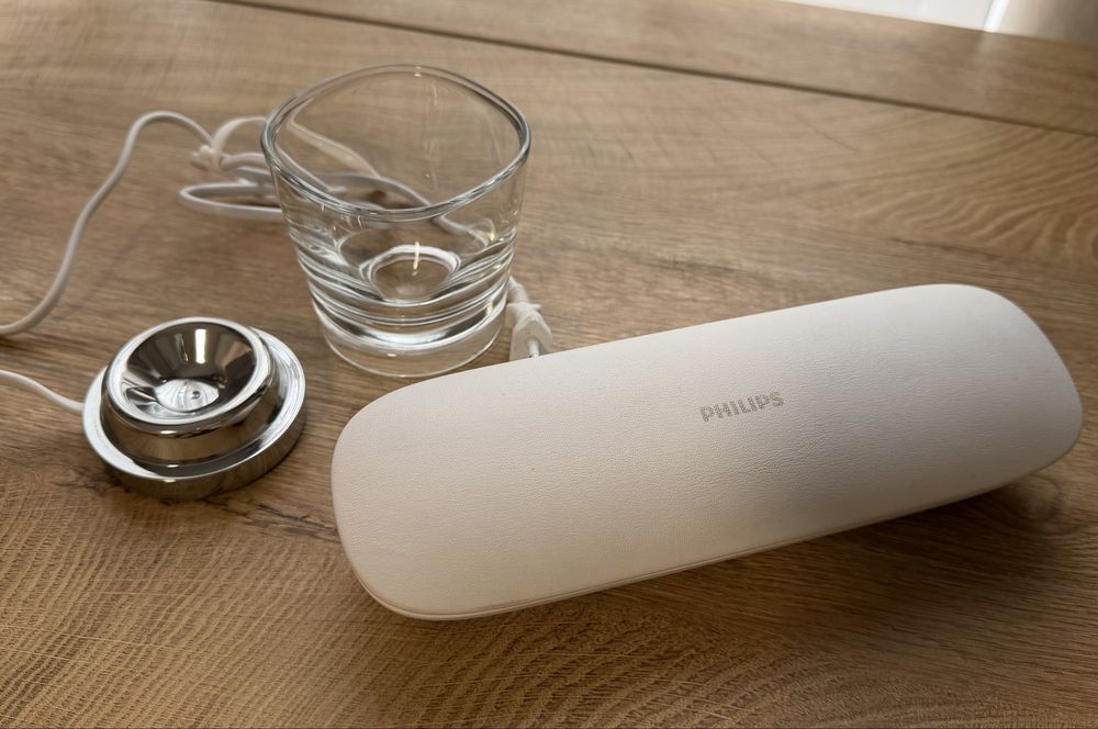 Philips Sonicare зарядно станция и зареждащ калъф за пътуване