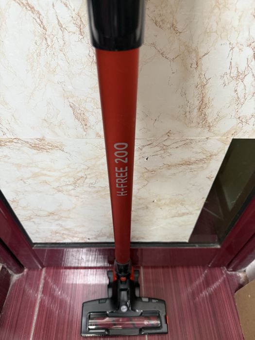 Прахосмукачка Hoover H-200