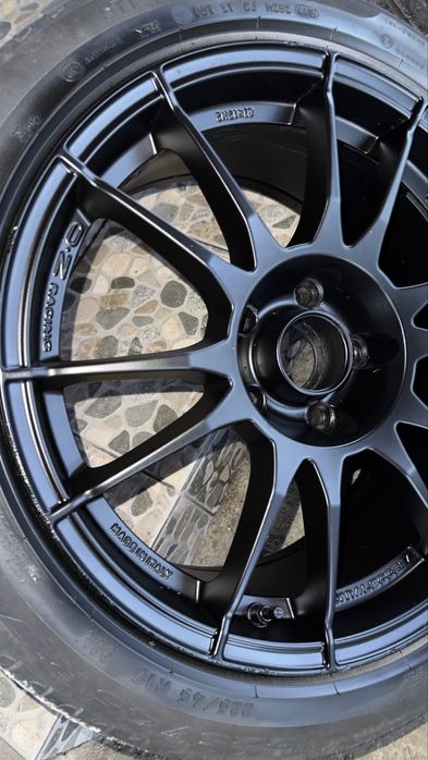 OZ Ultraleggera R17 8J 5x112
