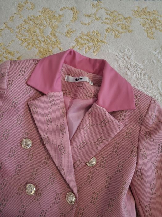 Продам двойку девочке 120 размер