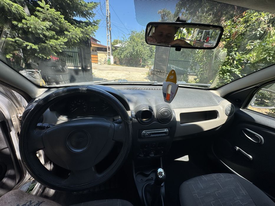 Vand Dacia Sandero 1.4 2009