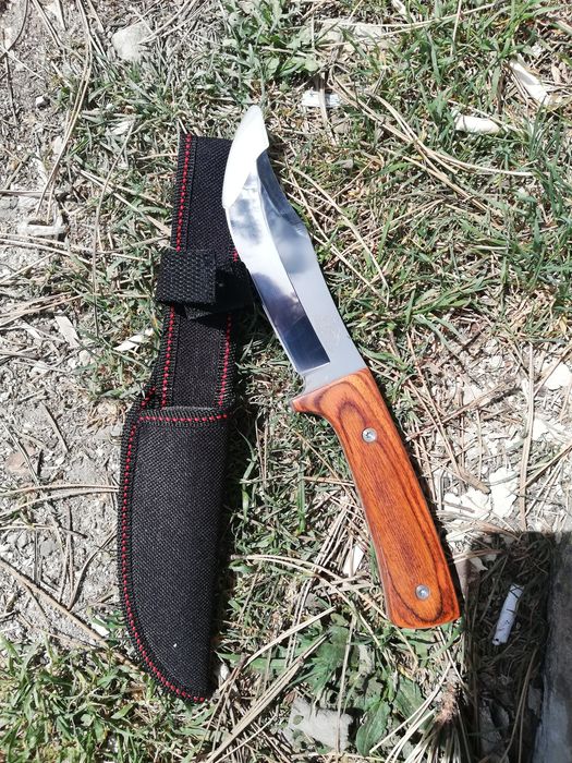 Ловен нож за дране