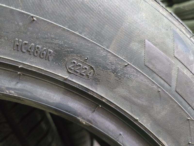 225/65/16C PIRELLI 4бр