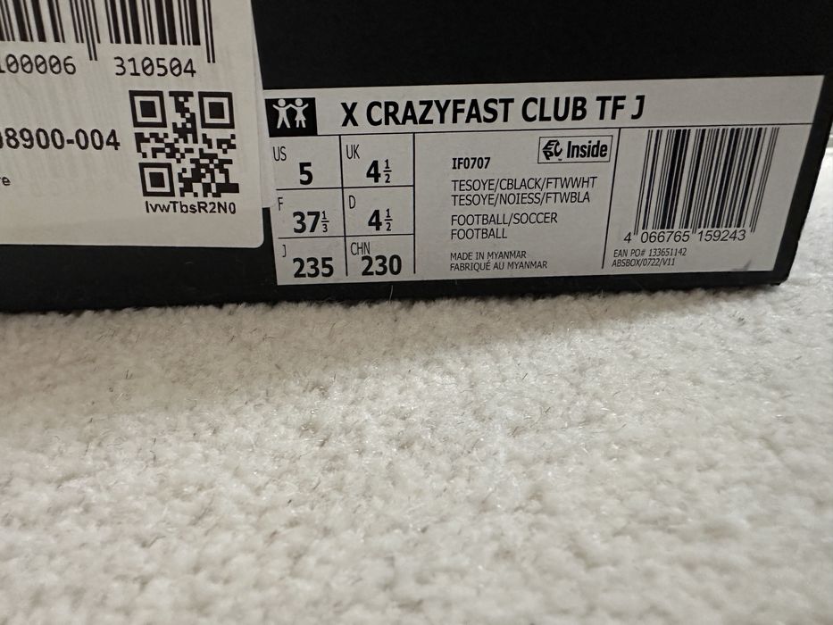 Детски футболни обувки стоножки adidas номер 37 1/3