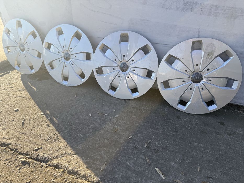Оригинални тасове от Ауди 16 цола