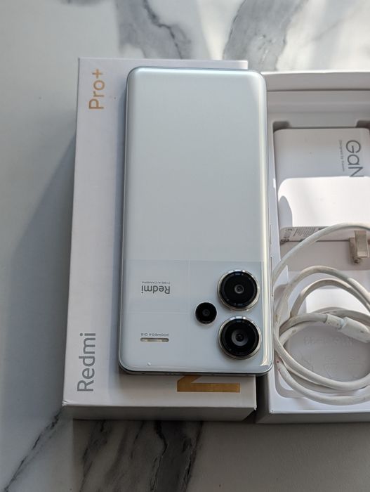 Redmi Note 13 Pro Plus 5G 512 gb Ram 12