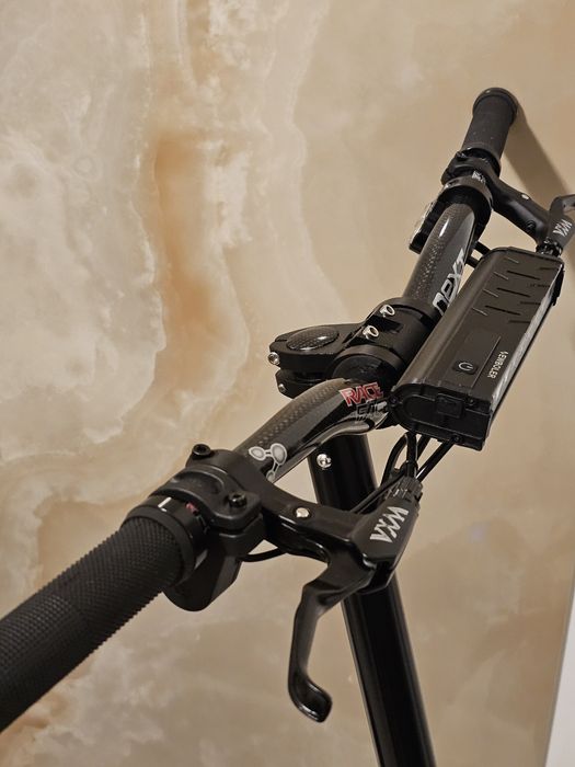 Trotineta electrica Kugoo Kukirin G-Booster 72V 20Ah – Dual VESC 75100