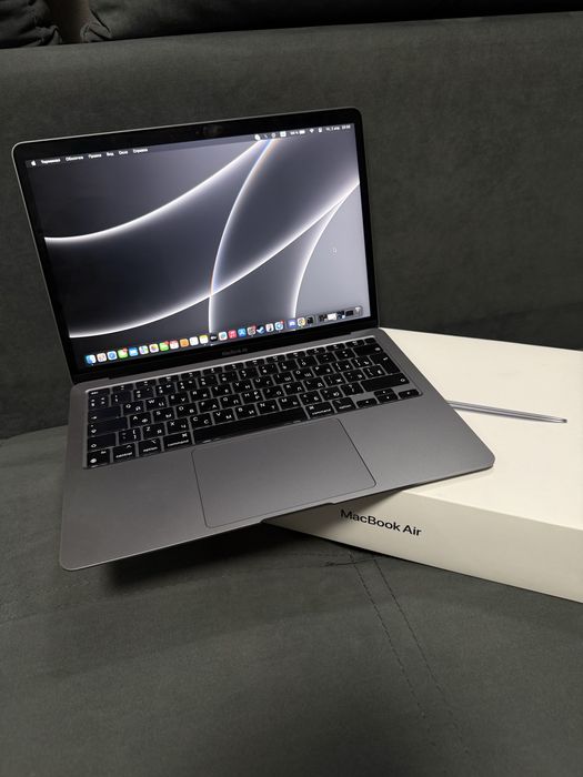 Macbook air m1.
