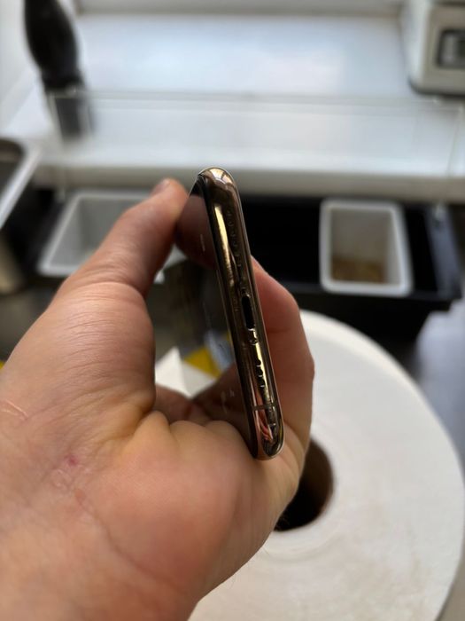 Айфон 11 про 64GB