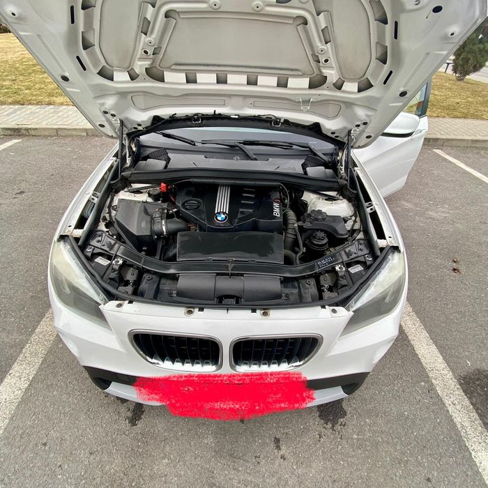 BMW X1 2011 — imagine 3