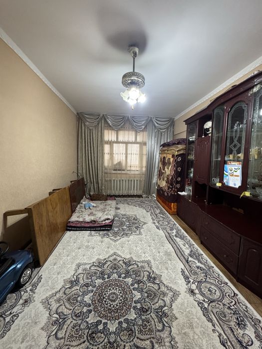 Продается 3/1/4 Юнусабад махалля Тоштюрма