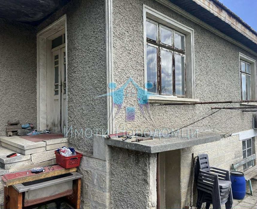 Продава се Къща в Шумен, Пазара - 160 кв.м за 230 €/кв.м - Снимка #5