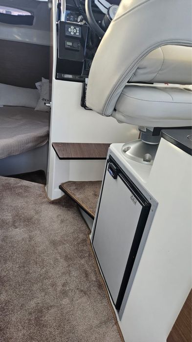 Beneteau antares 8 Fishing