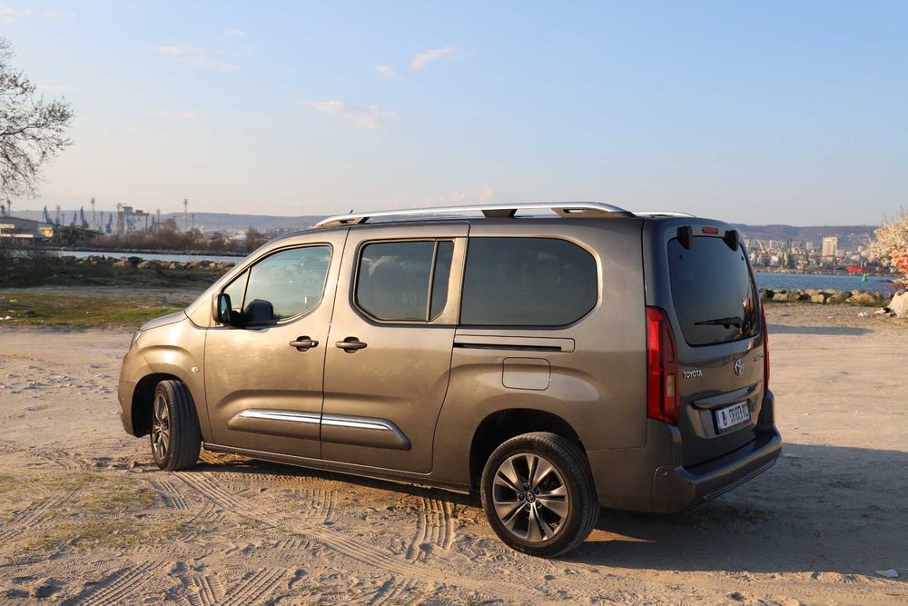 Toyota Proace City 1.5 Family L2 7 местна, 1.5 дизел 100кс