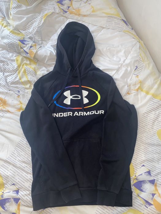 Hanorac under urmor negru