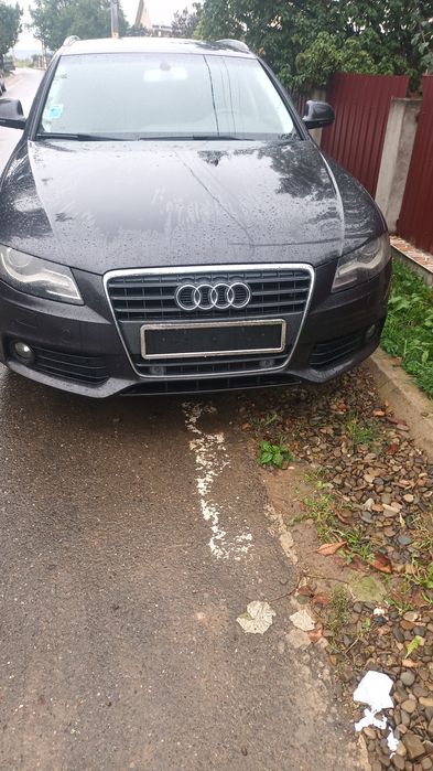 Audi a4 b8  2000