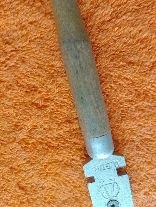 Stilou tăiat sticla URSS anii70
