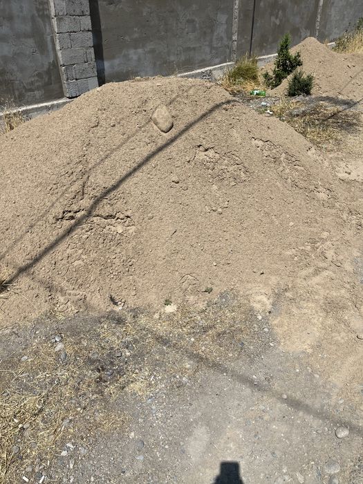 Продам песок, грунт.