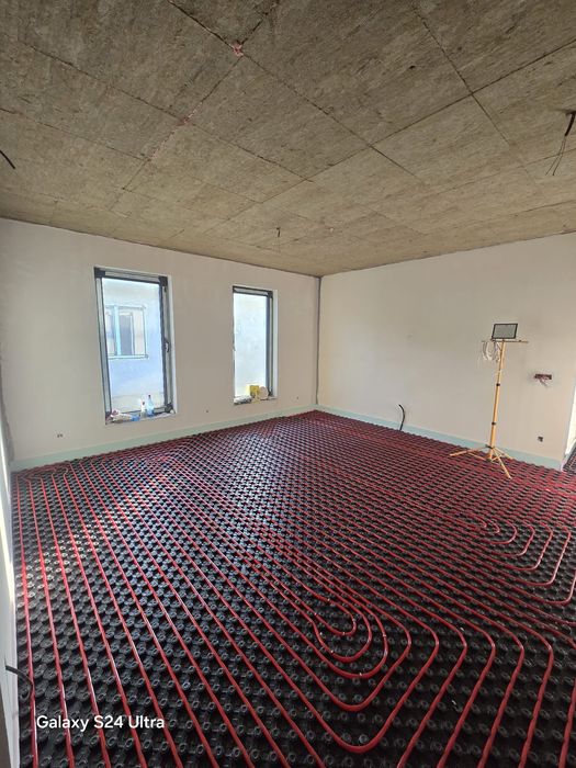 Vând Case in comuna Curtisoara jud.Olt