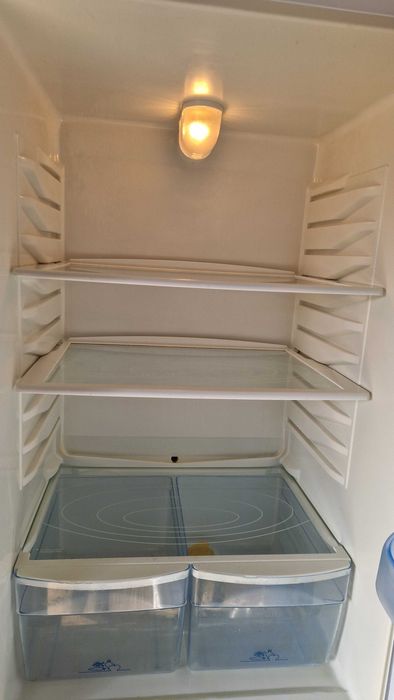 Продается холодильник