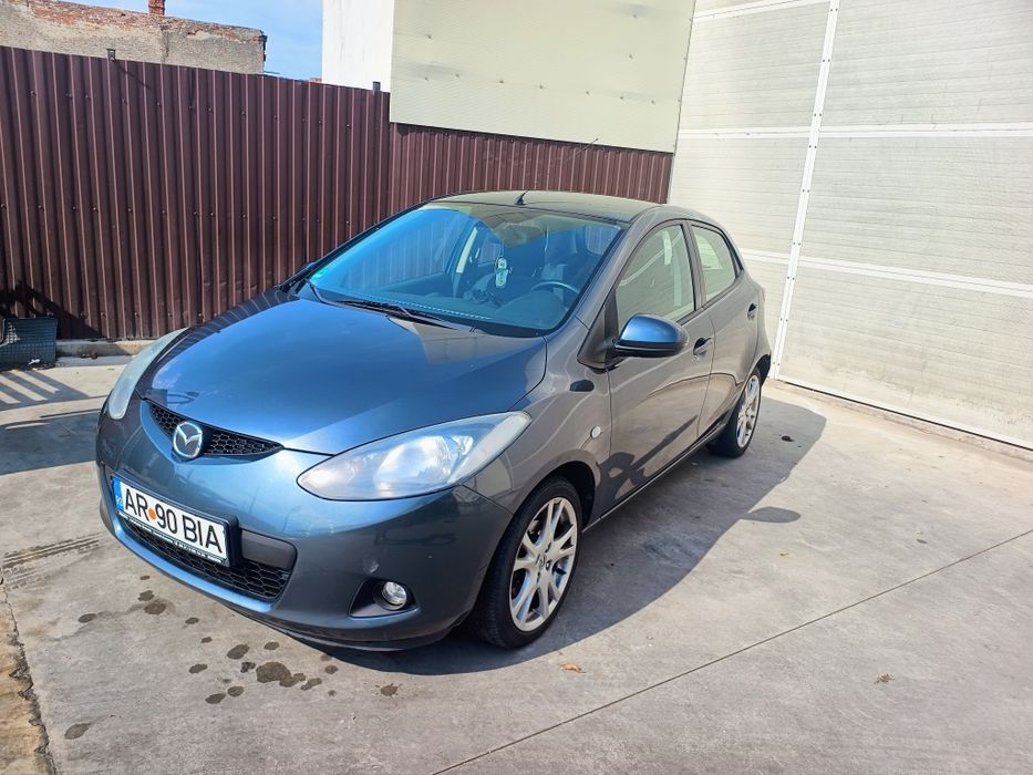mazda 2