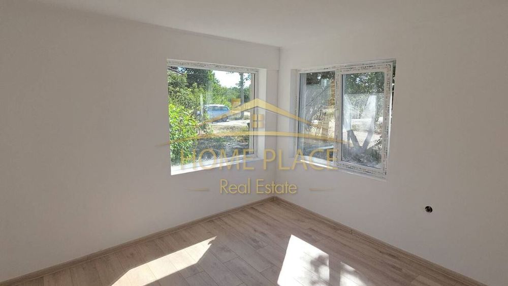 Продава се Къща в с. Червенци, Област Варна - 120 кв.м за 319 €/кв.м - Снимка #4