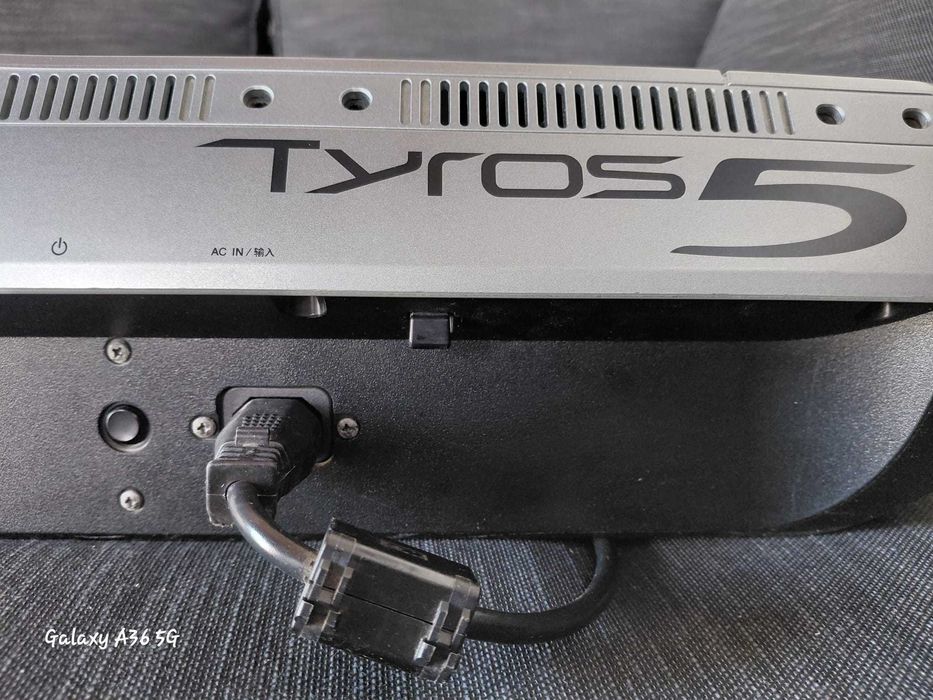 Orga Yamaha Tyros 5 cu 76 clape