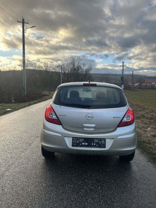 Opel corsa 1.0 60cp