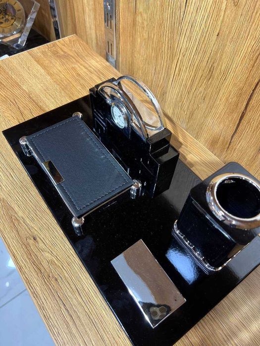 Настольный Набор для Стола Часы / Визитница / Подставка - ПОДАРКА