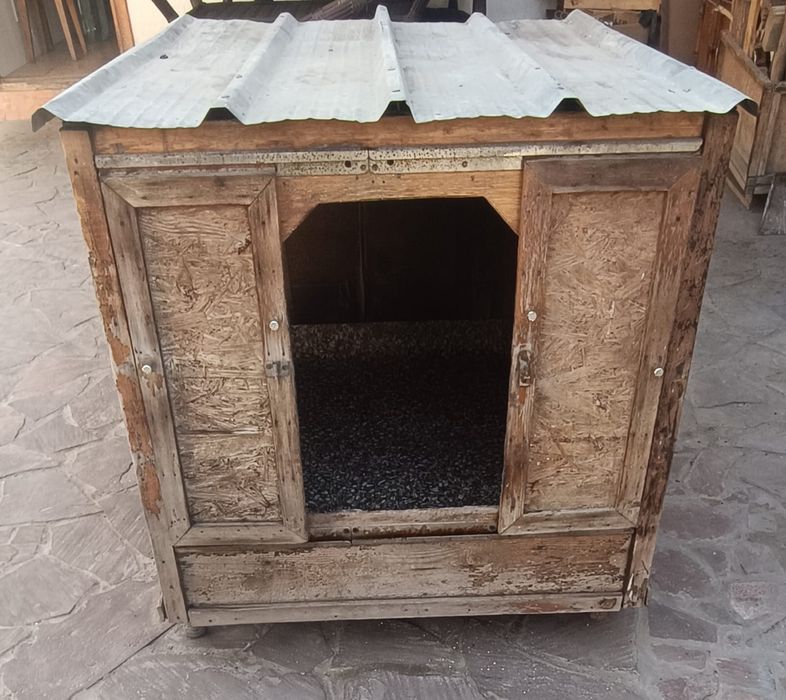 Будка для собаки