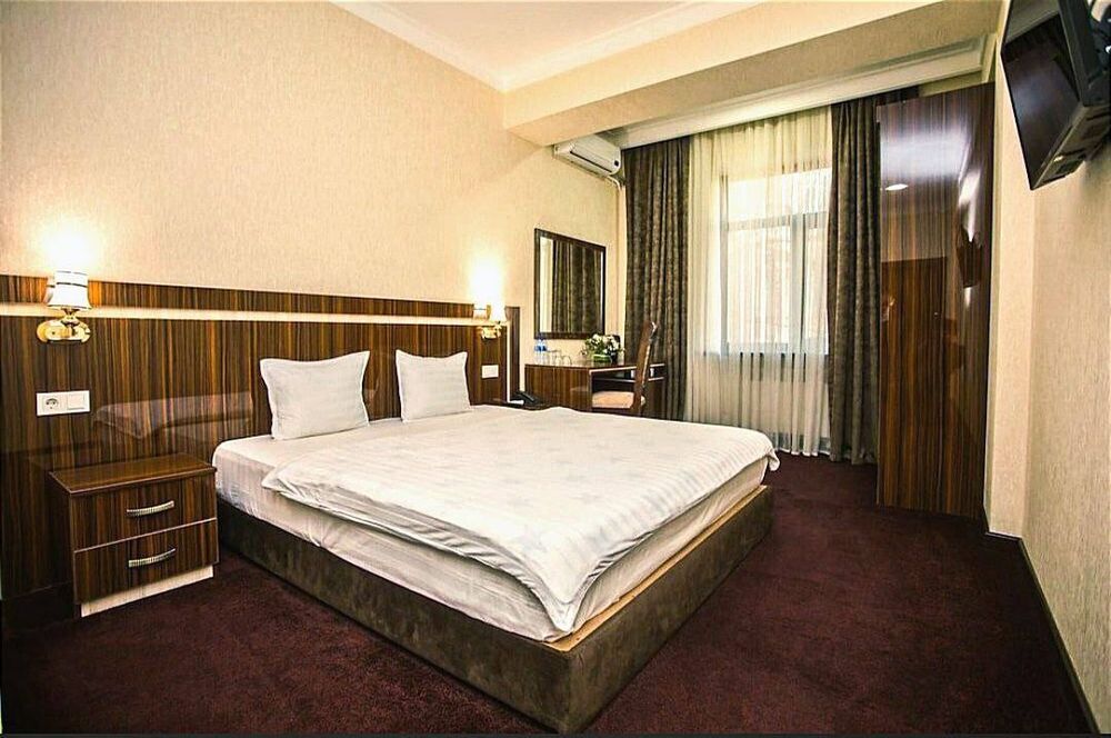 Продажа Гостинично-Ресторанный Комплекс в Юнусабадский(N208)