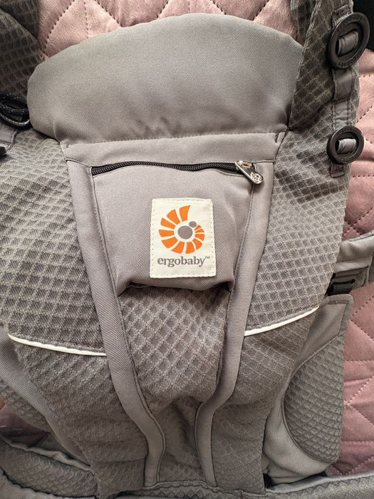 Раница за бебеносене OMNI Breeze Graphite Grey