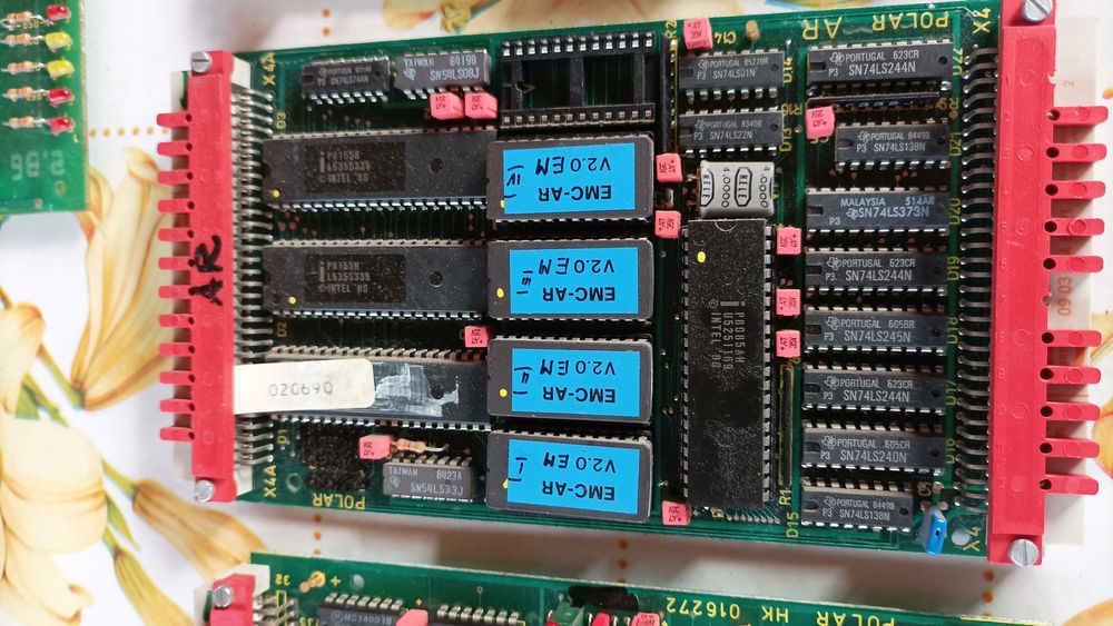 Carduri electronice ghilotina Polar. Executam și reparatii !