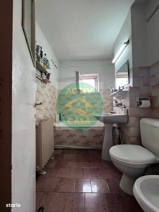 De Vânzare – Apartament Cu 3 Camere