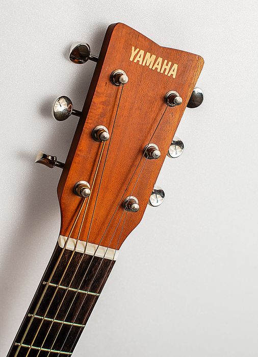 детска акустична китара Yamaha