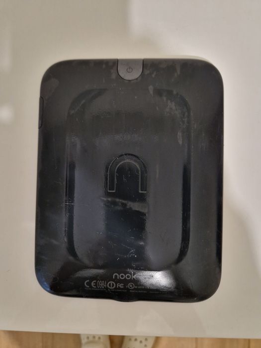 Book reader, nook glowlight
