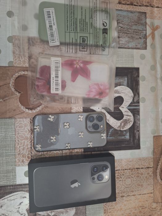Продава се Iphone 13 pro 128 gb.