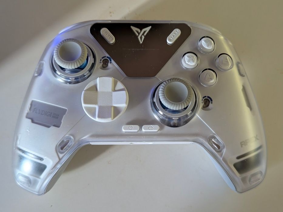 Flydigi Apex 4 геймпад