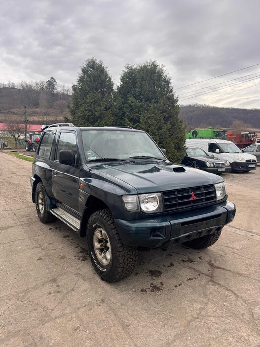 De vanzare Mitshubishi Pajero GLS 2.8 4x4