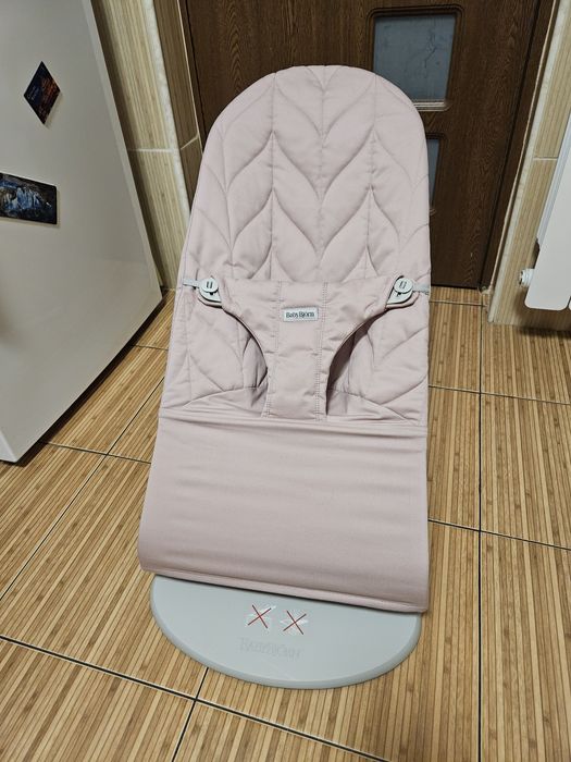 Balansoar Baby Bjorn