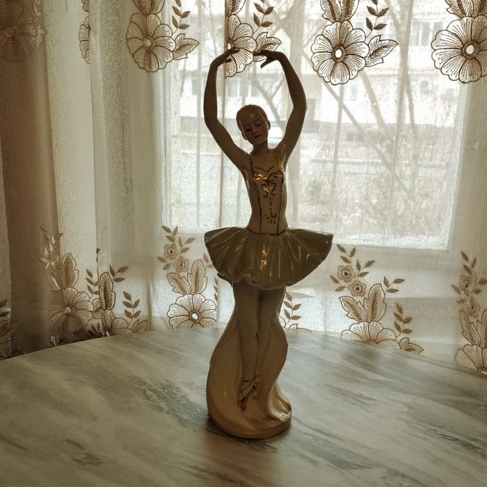 Балерина статуэтка винтаж