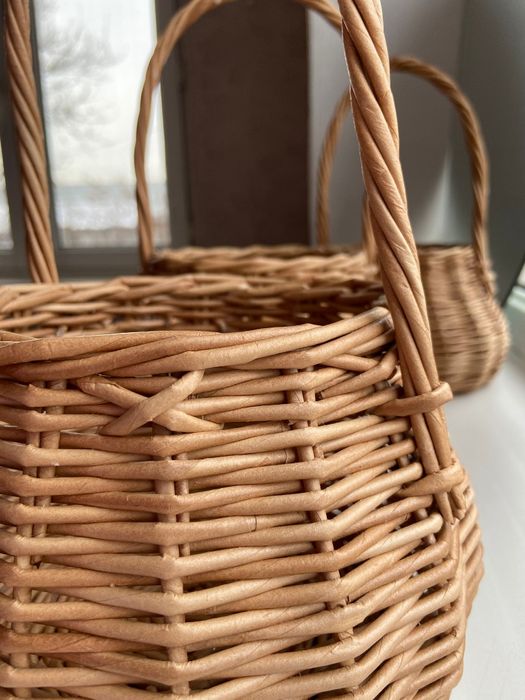 Плетеная корзина