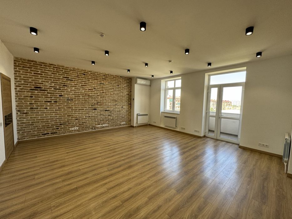 Аренда под офис в Бизнес Центре, Кушбеги