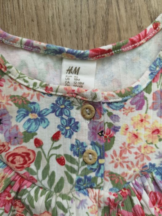 Set h&m, mărimea 80-86.