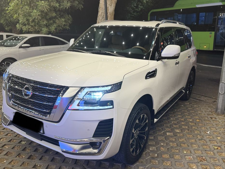 Nissan Patrol 2019 г. Y62. Цена 50.000 $