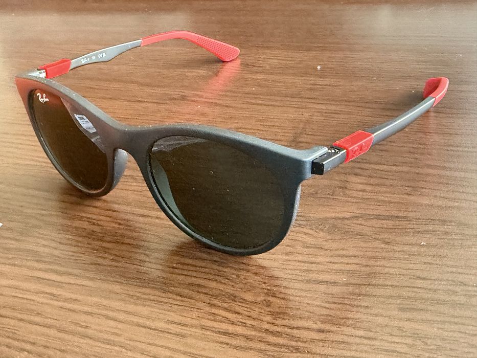 Чисто нови Ray Ban Junior 9082S
