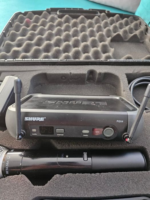 Vând Microfon SHURE Beta 58A-PGX2